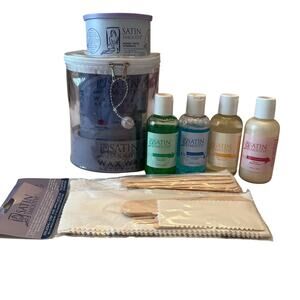 Satin Smooth Hair removal Starter Includes warmer waxstrips lotions see pics